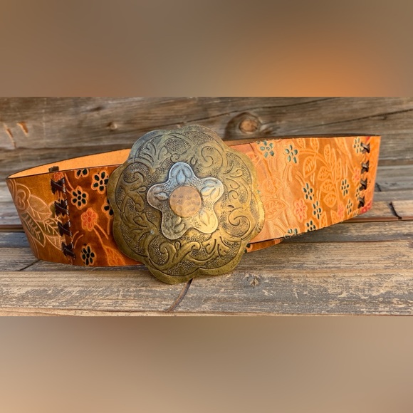 Chicos Leather Statement Belt Tooled Multicolor Floral Boho Hippy Wide Womens  M - Picture 4 of 15